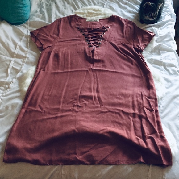 Cute T-shirt dress - Picture 3 of 7